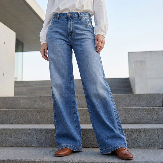 🌸26 nya modeller ⏳ 50 % rabatt under en begränsad tid ⏰ Retro-inspirerade damjeans med hög midja och vida ben 👖